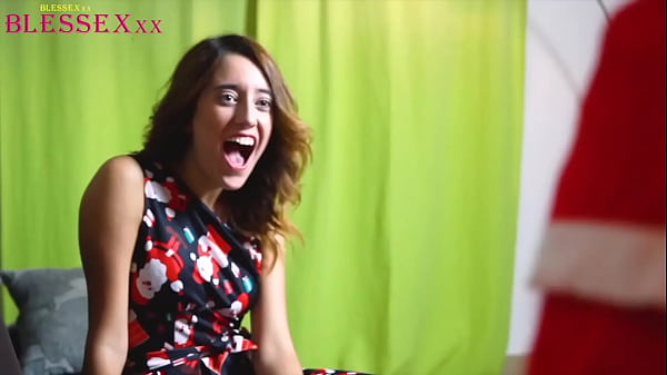 Milf loves massage with happy ending